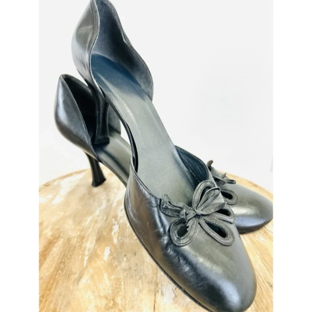 Stuart Weitzman Women's‎ Black Suede Point Toe  Bowtie 3 